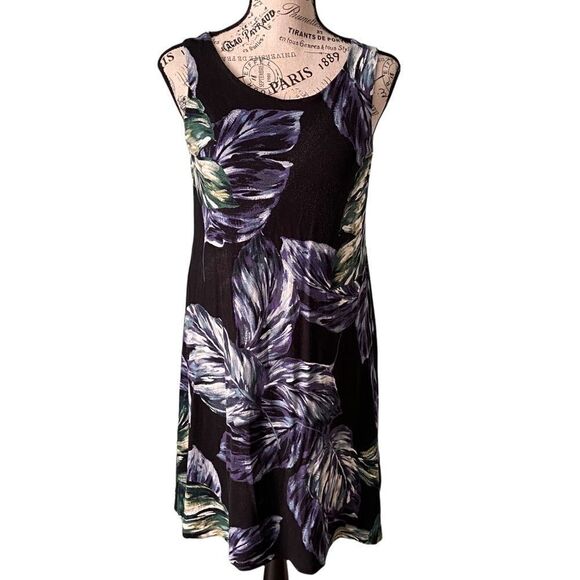 C&C California Sleeveless Floral Flowy Dress in Size Medium - Picture 2 of 11